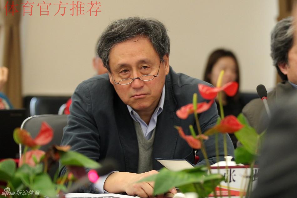 引入德国足球青训教材 张路孙葆洁参与交流